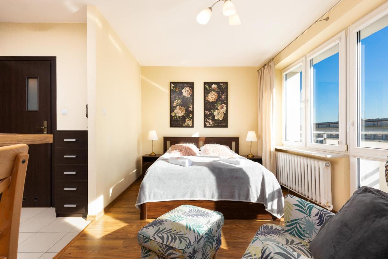 وارسو Apartments City Center Krucza By Renters المظهر الخارجي الصورة